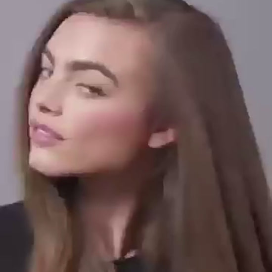 Step-by-step visual of the Champagne Luxe and Laurel sponge bun maker creating a voluminous French Twist on thick hair.