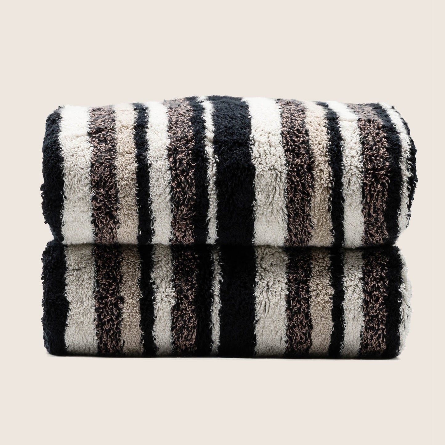The Ultraplush Australian Cotton Collection: A Ritual of Resort-Grade Luxury